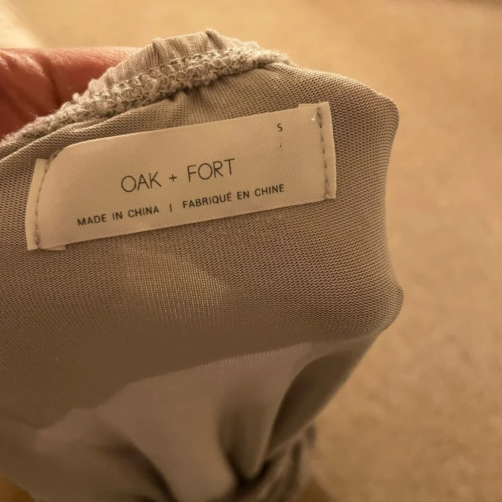 Oak and fort grey skirt - Picture 2 of 5